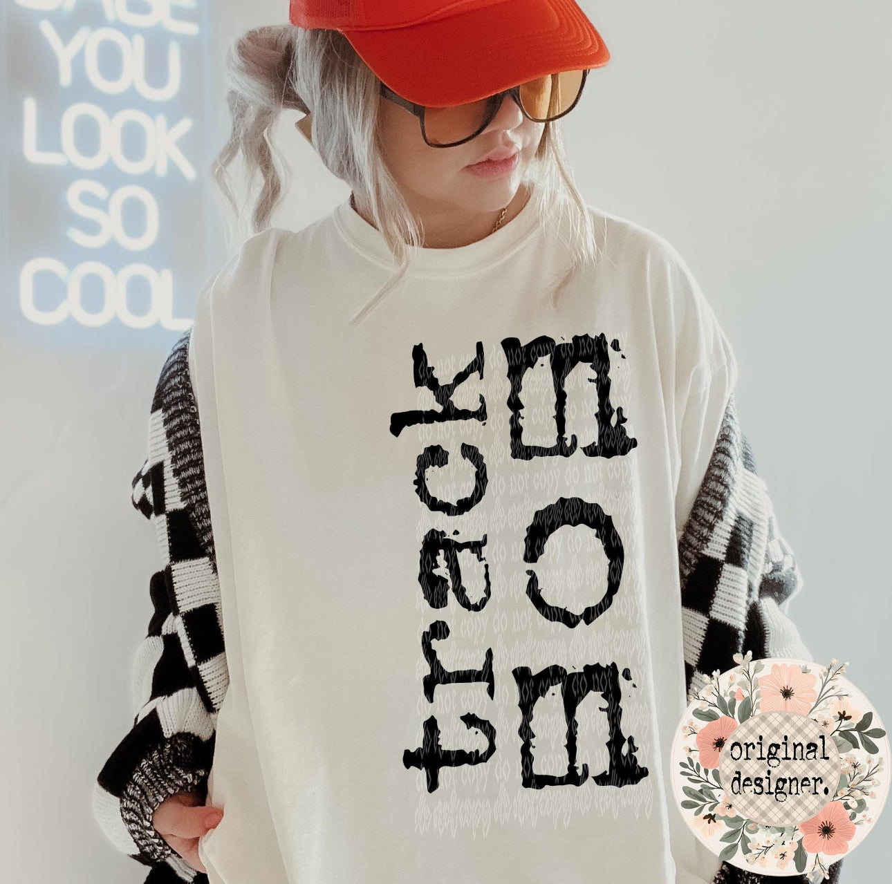 Track Mom typography